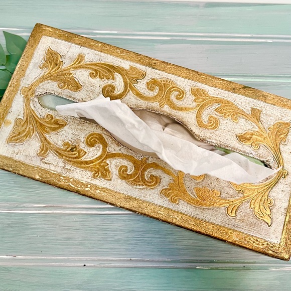 Vintage Italian Florentine Gold Gilt Tissue Box - Picture 1 of 11